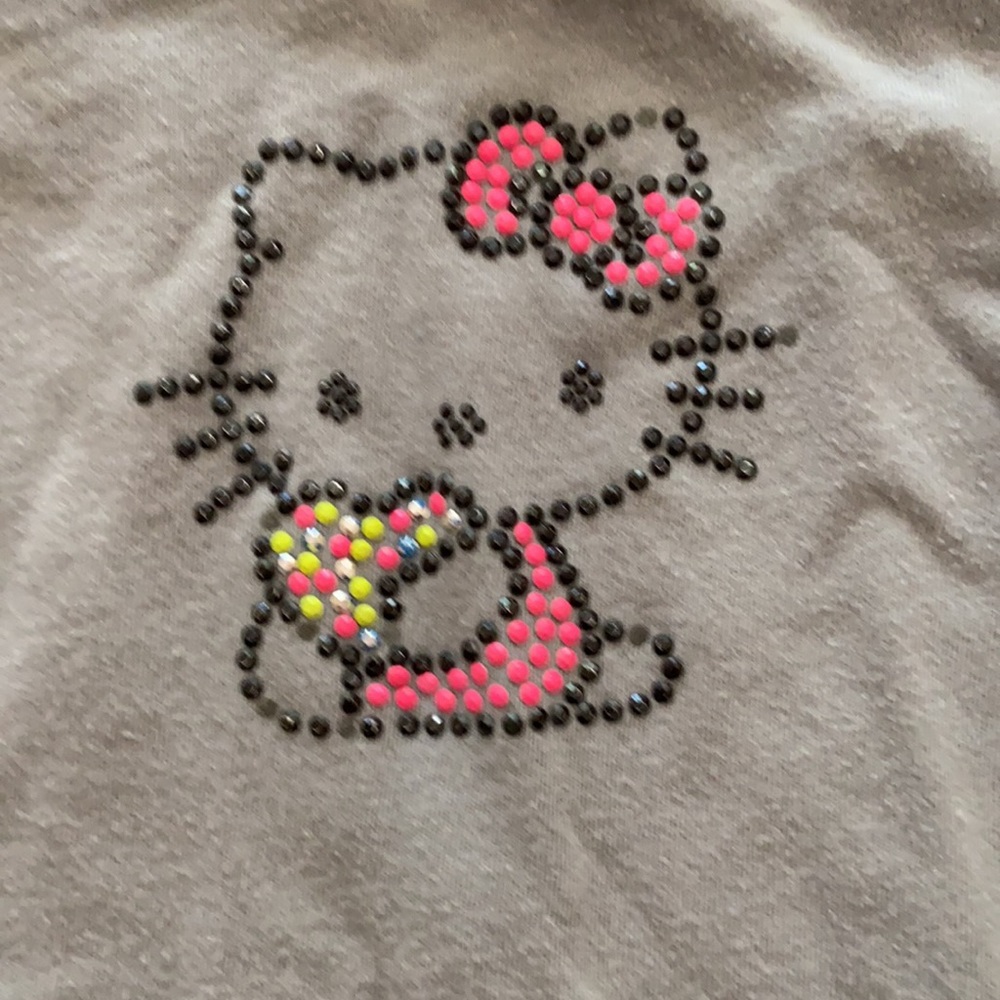 Tops Bundle - Picture 3 of 11